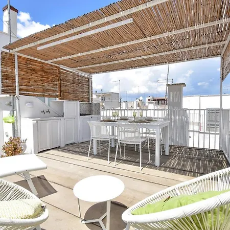 Apartment Mina's Roof Terrace: Whit Sea View *